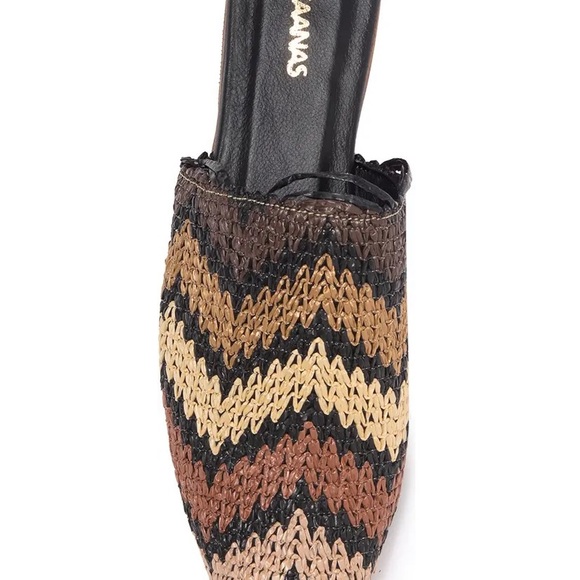 KAANAS | Providencia Chevron Mule Size 6M New - Picture 5 of 9